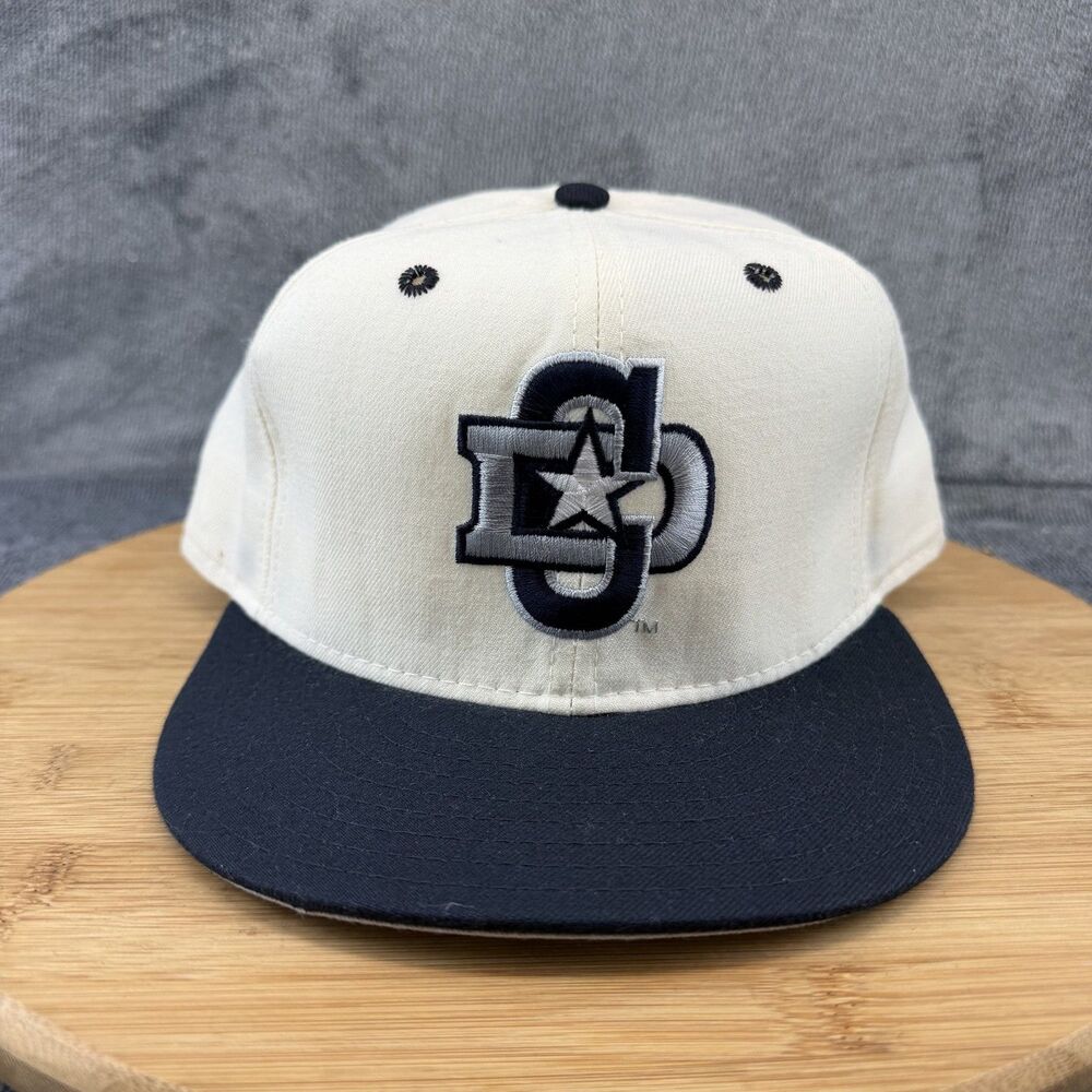 Baseball Hat Cap Fitted Mens 7 1/2 White Navy Wool Made USA Six Panel Star Logo